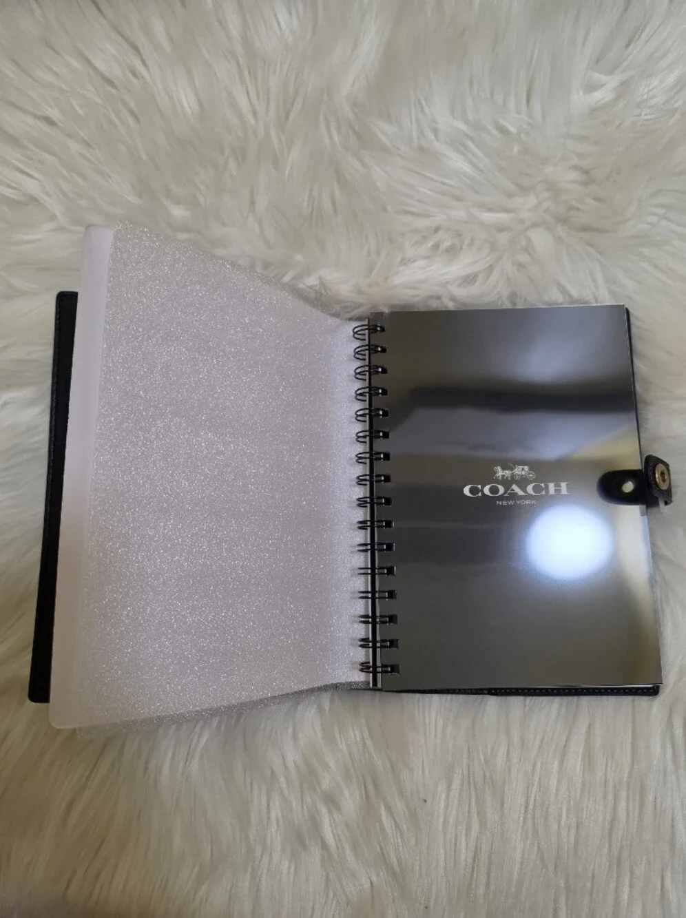 New Coach Glovetanned Leather Black Turnlock Notebook